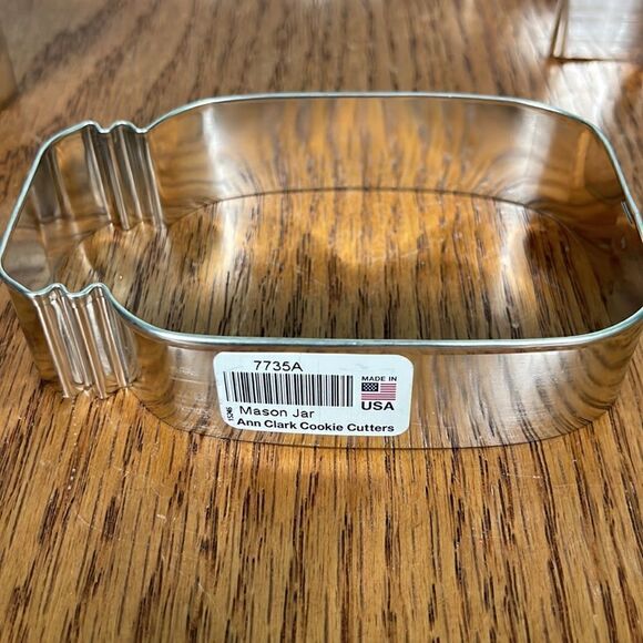 Ann Clark 5 Cookie Cutters -football mason jar fleur de lis martini mustache euc - Picture 3 of 6